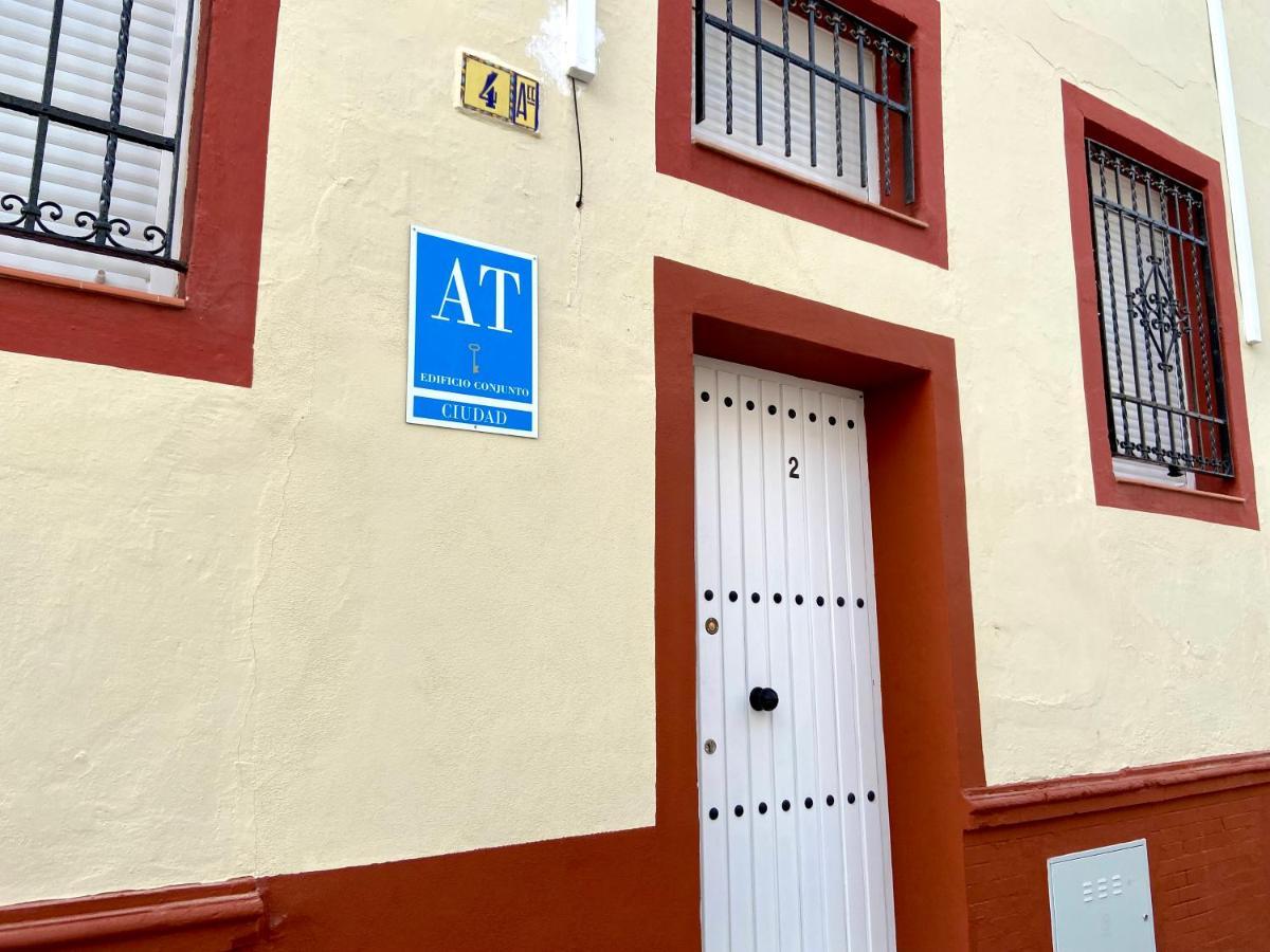Apartamento Cruz Roja C Seville Exterior photo